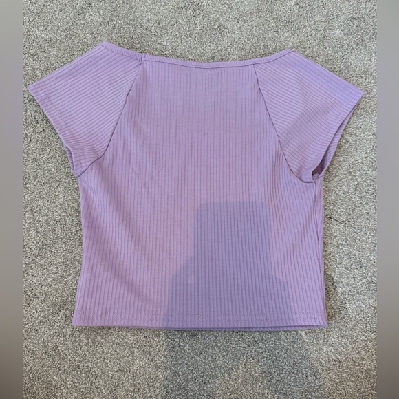 ✨ Lilac Purple Ribbed Tee - Picture 4 of 6